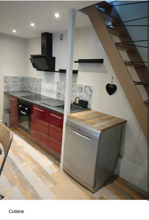 Charmant Duplex Dans Le Centre Historique De Sedan Appartamento Esterno foto